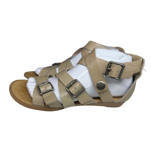 Blowfish gladiator strappy sandal 7.5 tan neutral summer casual vacation beach - Picture 5 of 10